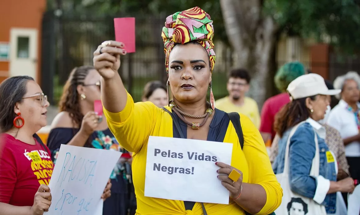 Casa Da Ci Ncia E Da Cultura De Barbacena Promove Debate Sobre Racismo